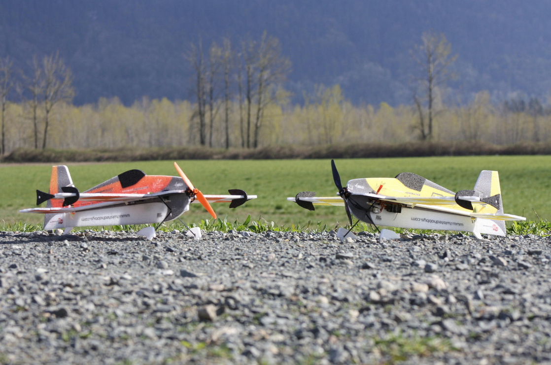 Edge 540 Mini Rouge 620mm Rc Factory  Voltige